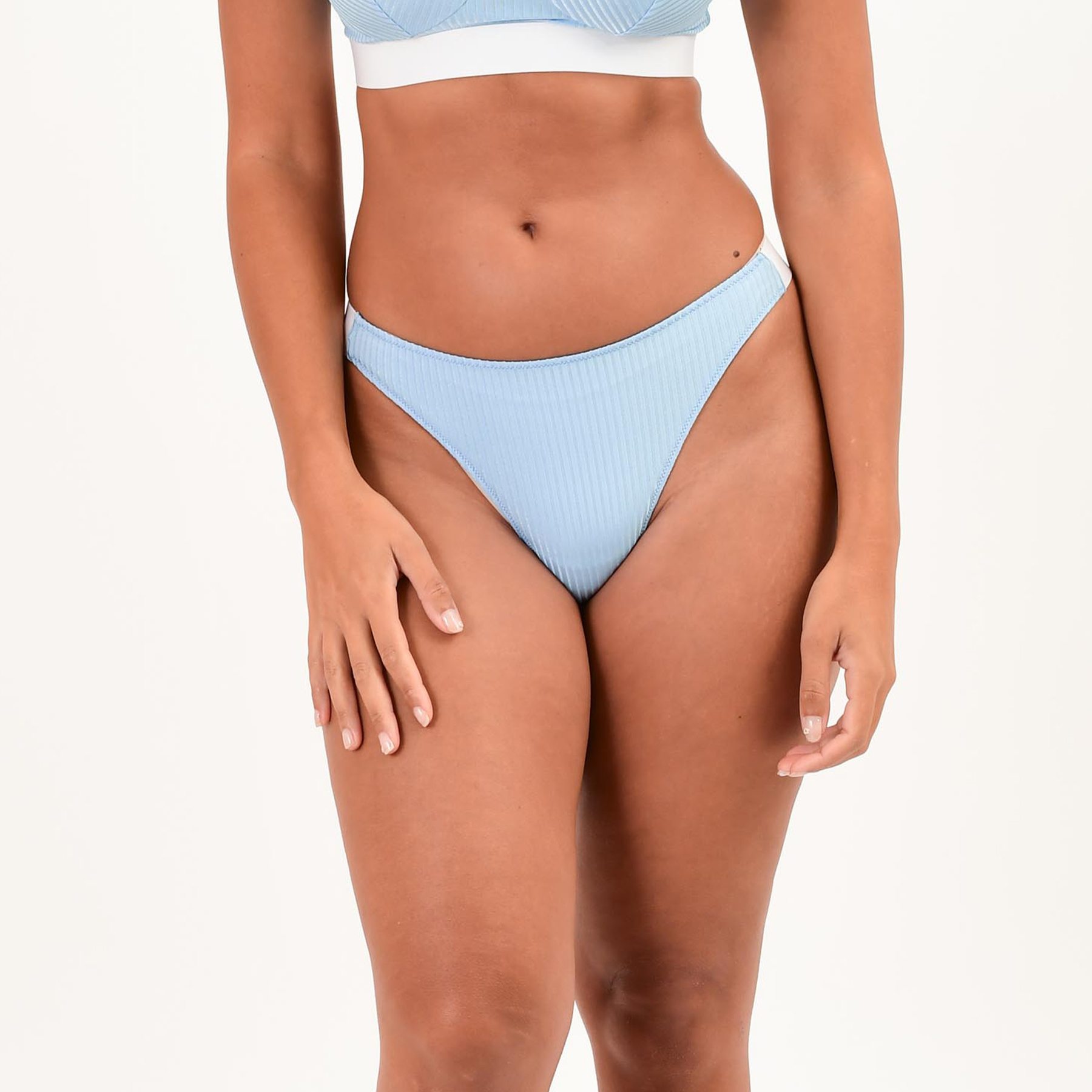 SOLDES [PROMO - 67%] Tanga femme Ciel Polyamide ROUGE GORGE LINGERIE